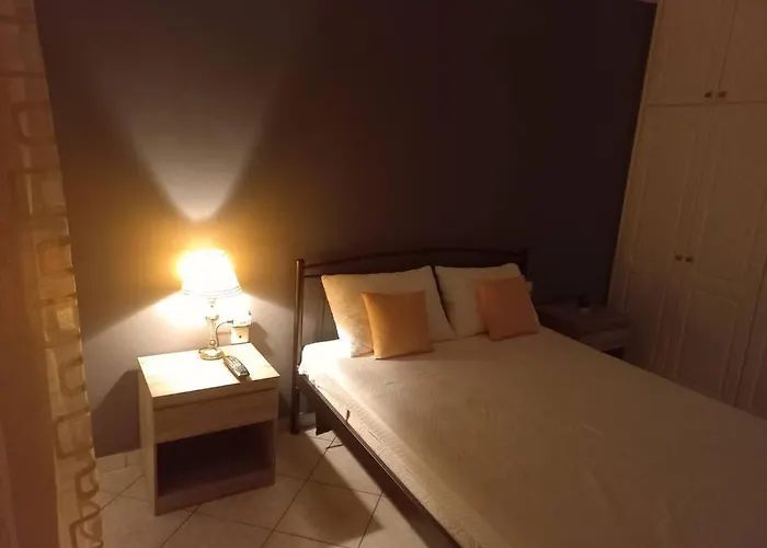 Stefkas Apartment1